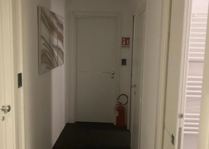 Brignole 招待所 *